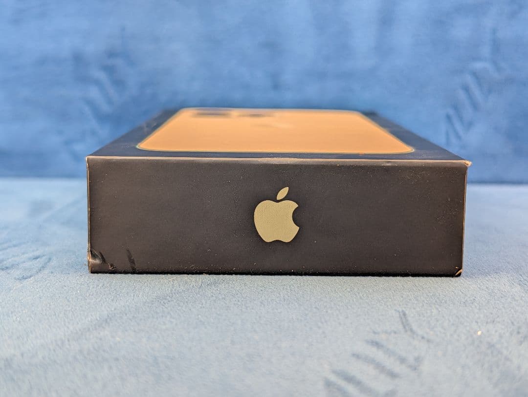 Apple iPhone13pro ゴールド　256GB モデル:A2636