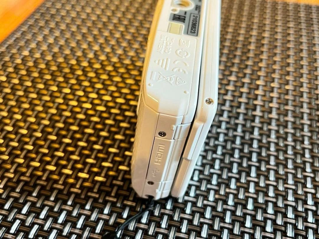 NIKON ニコン COOLPIX S6900 ホワイト 動作確認済み