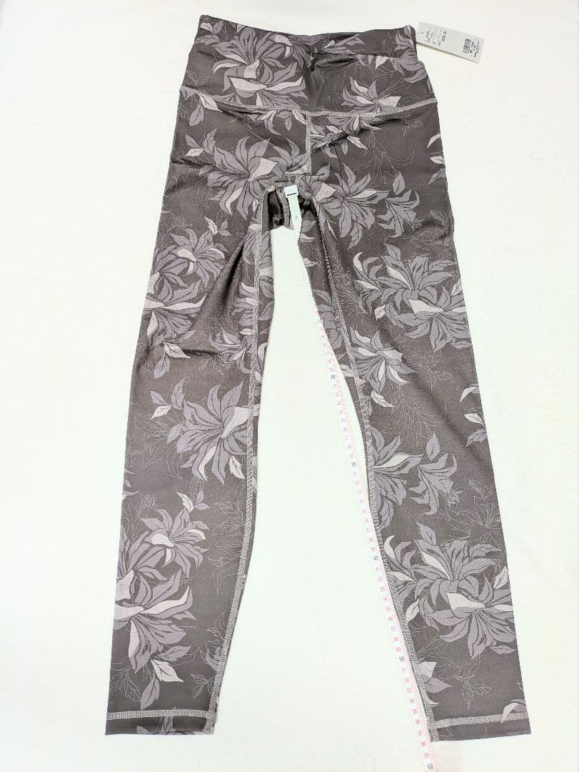 新品タグ付【SUKALA】花柄リリーブラウン上下(S)