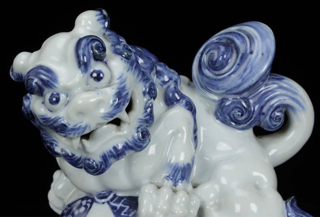 古美術　古平戸　平戸焼　染付　玉獅子　獅子　唐獅子　狛犬　縁起物　置物