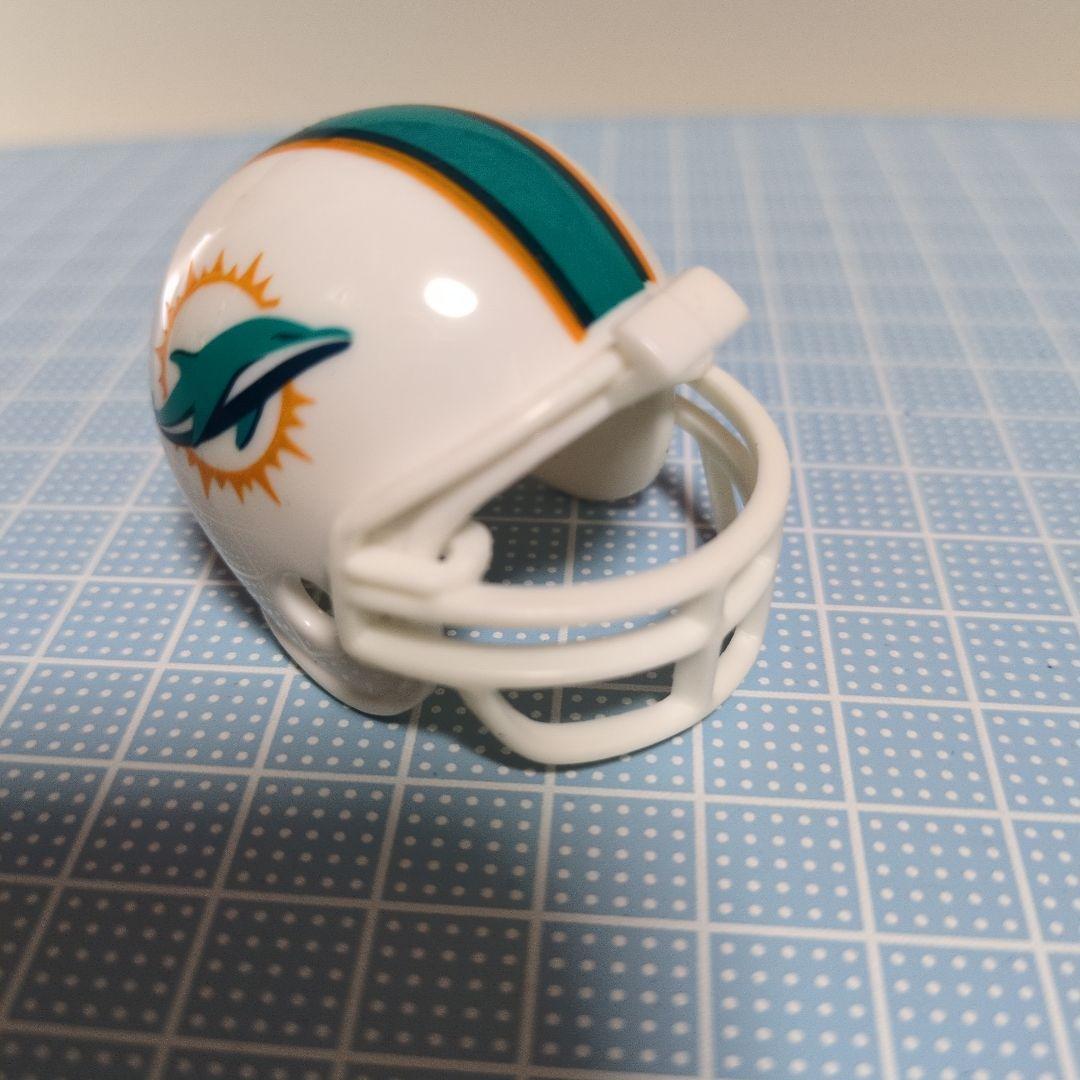 NFL　ヘルメット　TRACKER