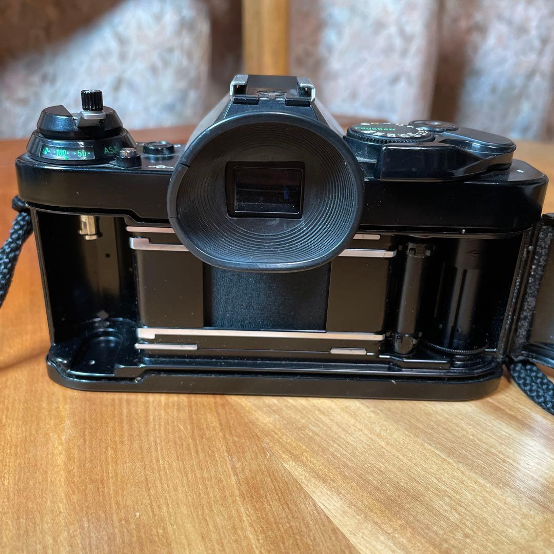 Canon AE-1 一眼レフカメラ 35mmフィルム、ズームレンズ2本付
