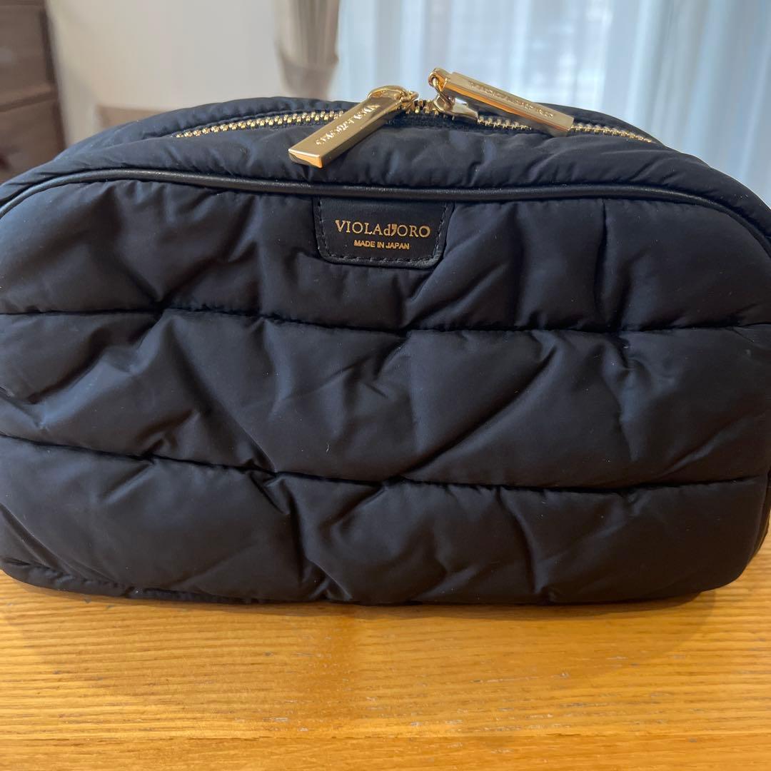 ヴィオラドーロ ショルダーバッグ ブラック キルティング