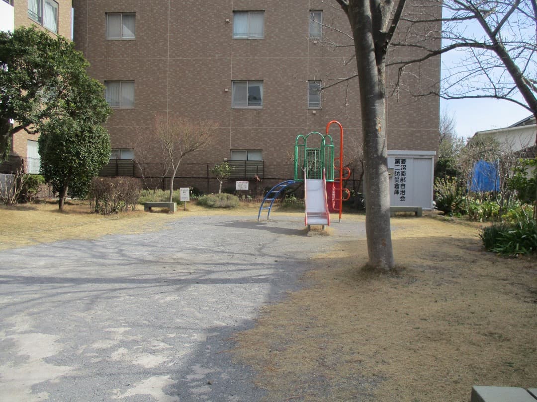 実写美⭕️訳あり【動作確認済】 CANON IXY180 レッド キヤノン