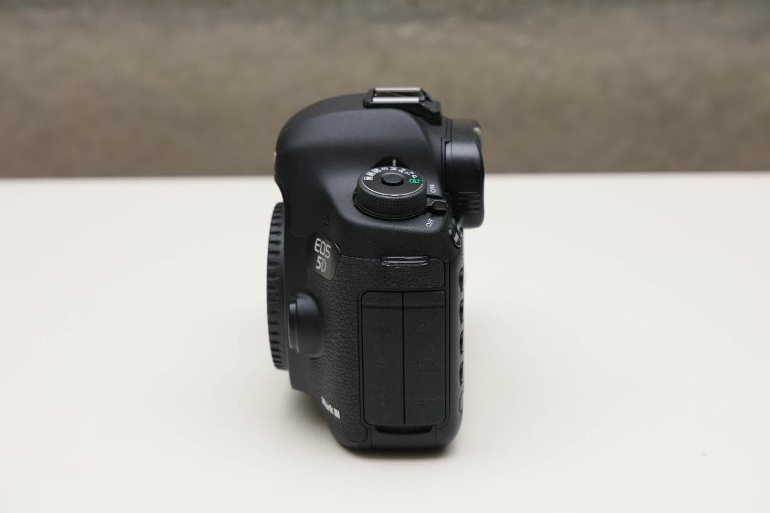 Canon EOS 5D Mark III 本体 シャッター4,685回 美品