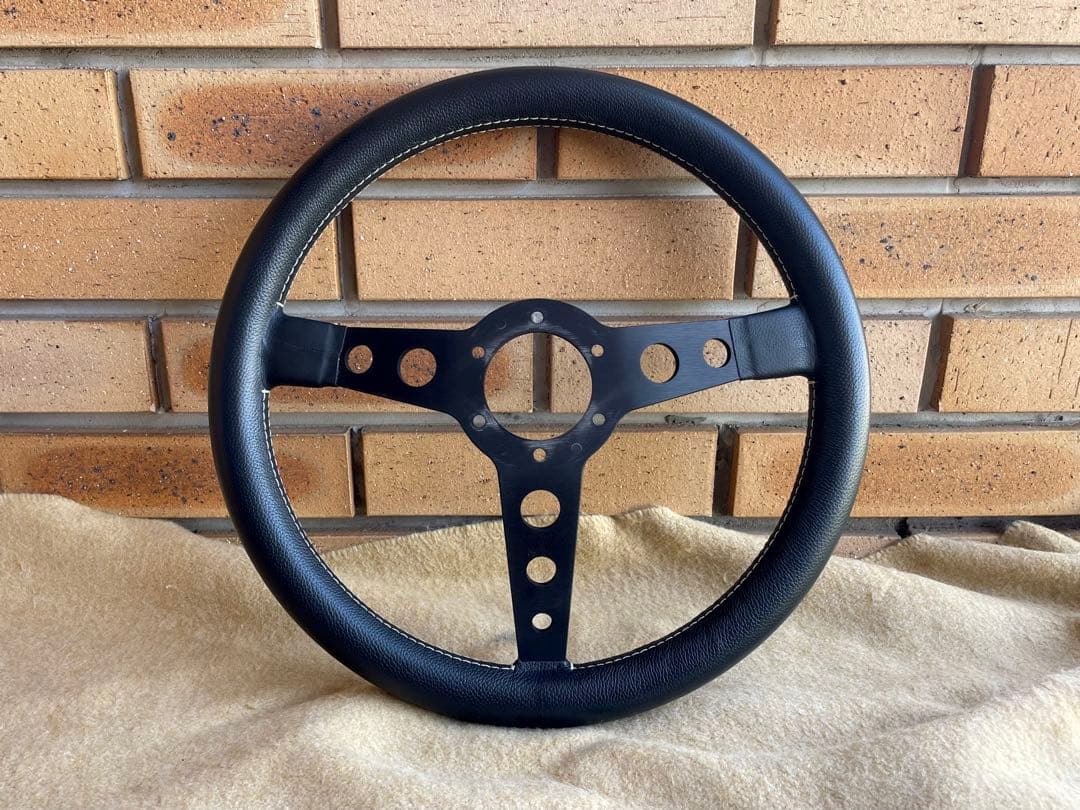 MOMO PROTOTIPO 350Φ