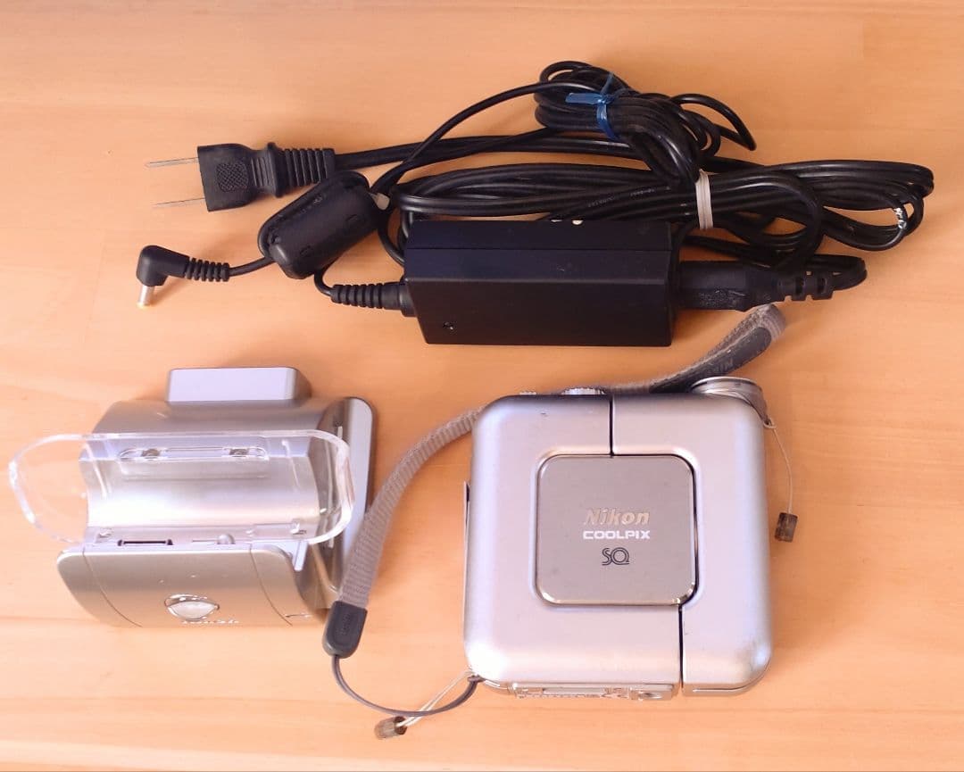Nikon COOLPIX SQ (可動確認済)