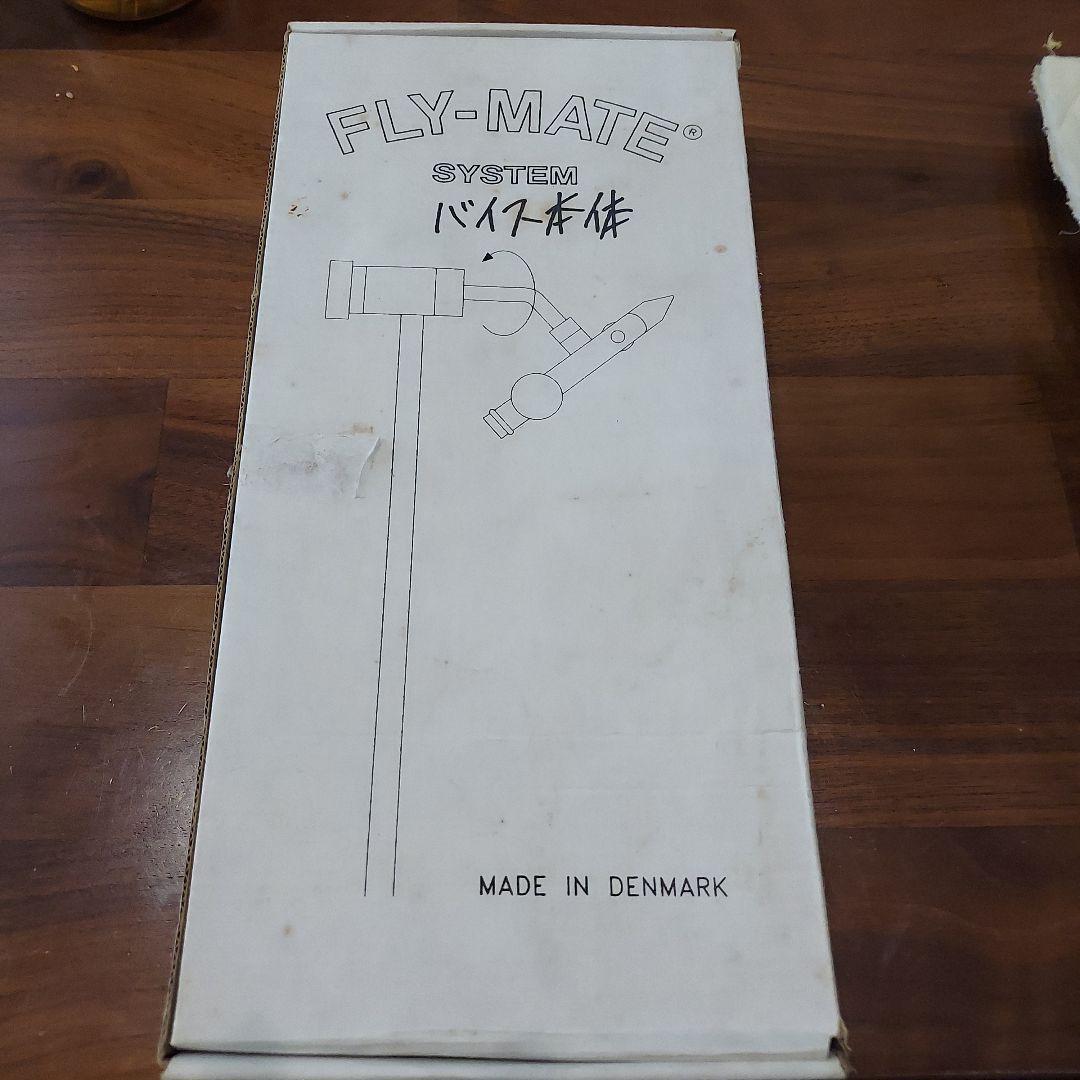 フライマート　タイイングバイス