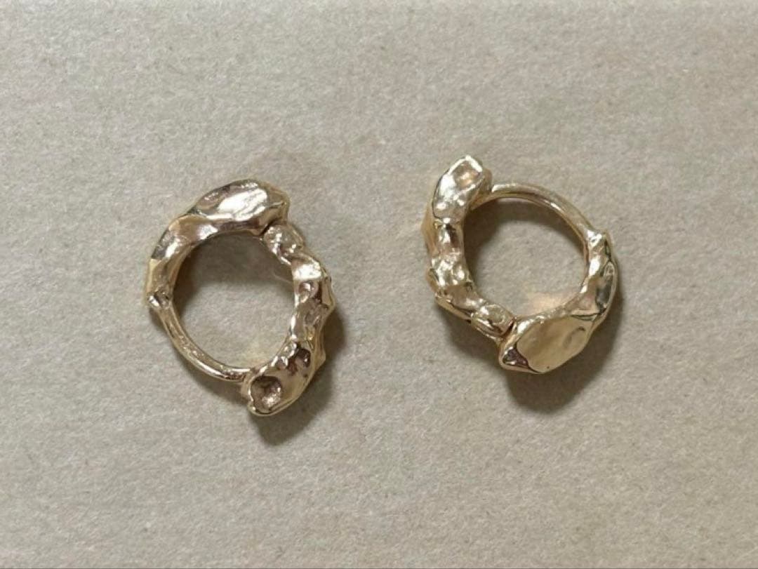 【片耳】PLUIE プリュイ ヘレンシアリザーピアス 10K