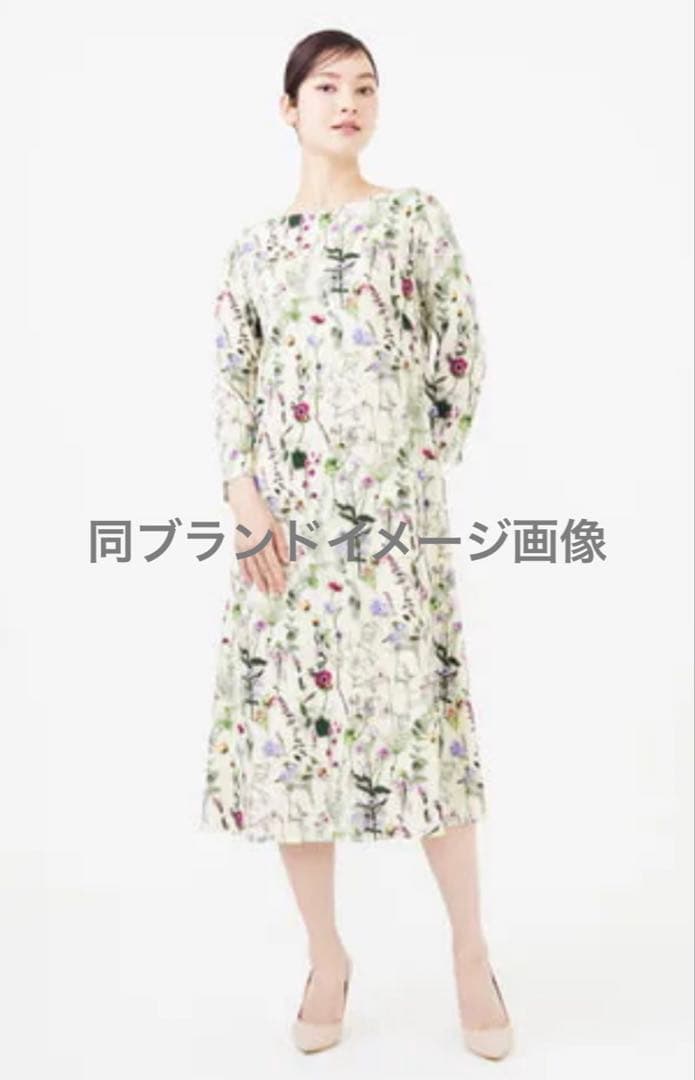 極美品　英国王室御用達オースチンリード AUSTIN REED 花柄総刺繍ワンピ