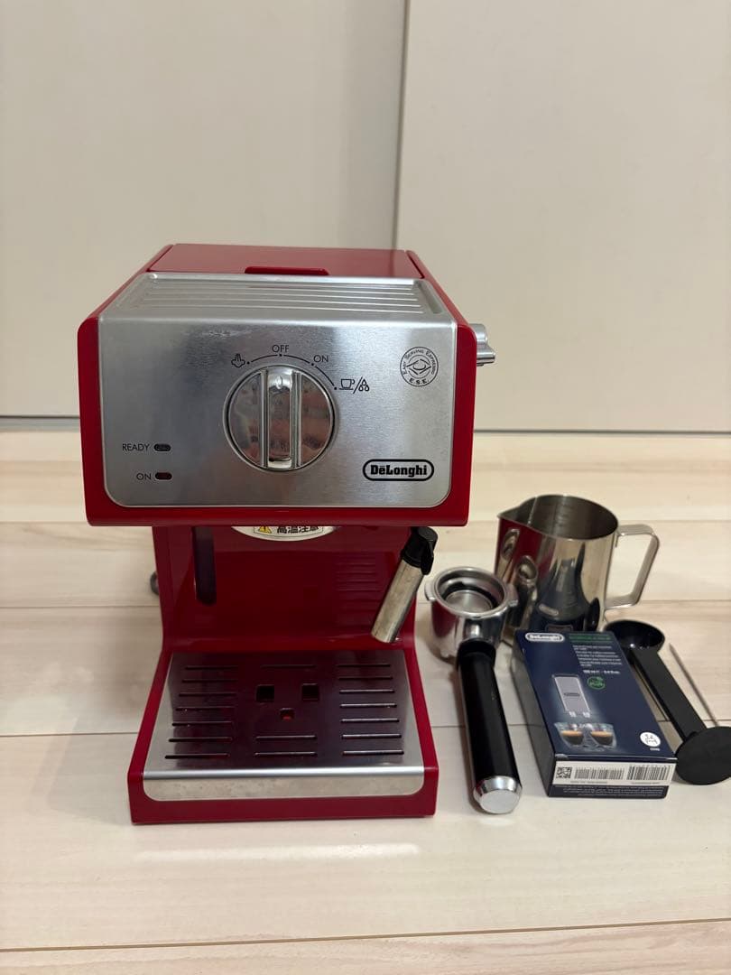 【12/15までの販売】デロンギ　エスプレッソカプチーノメーカー