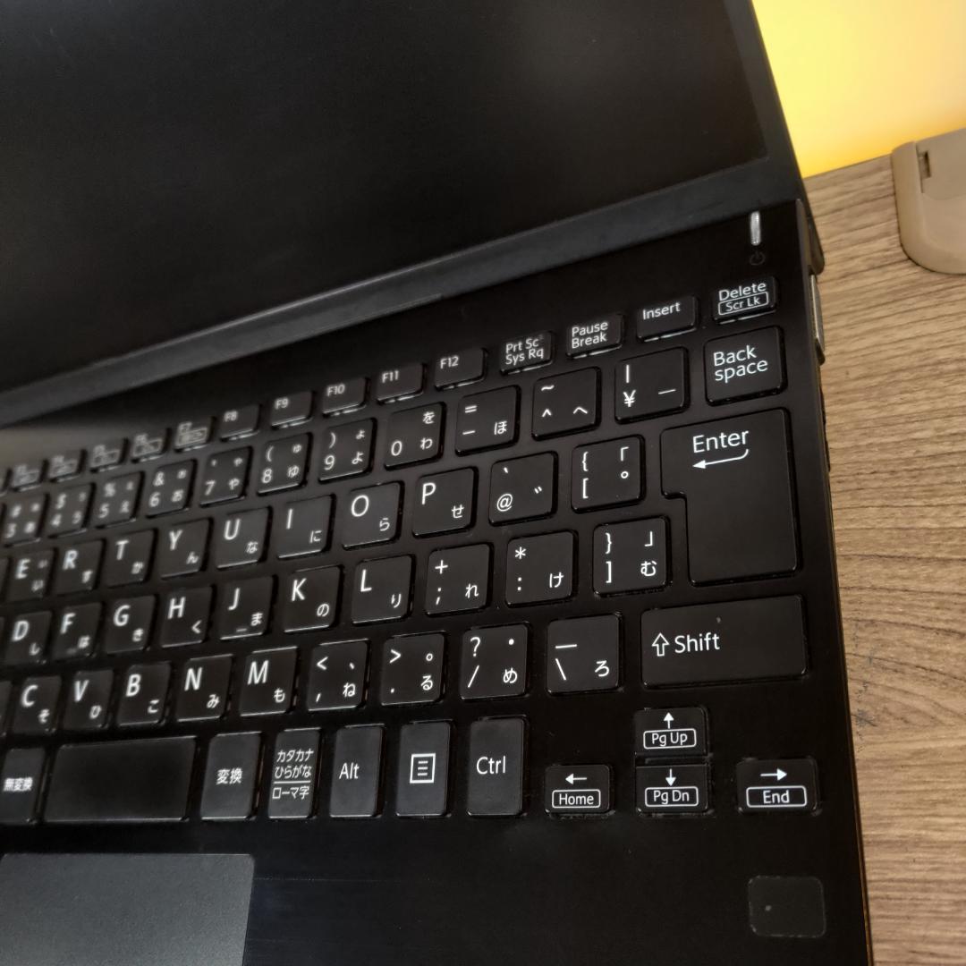 [美品] VAIOPro VJPJ11C とっても軽いオフィス付きノートパソコン