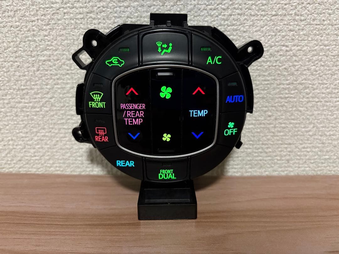 80ヴォクシー　ノア　エスクァイア エアコンパネル LED 打ち替え完成品