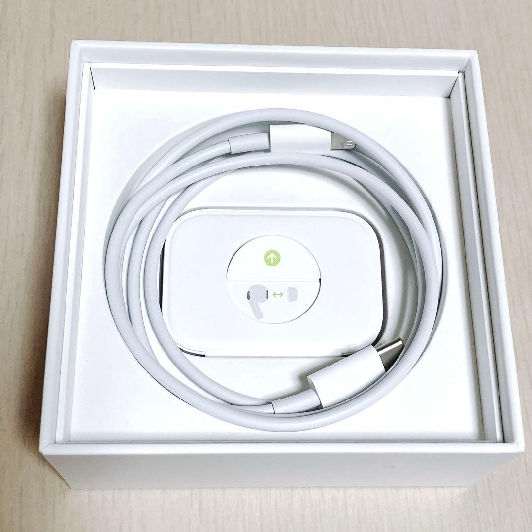 AirPods Pro 第2世代 Magsafe充電ケース Lightning