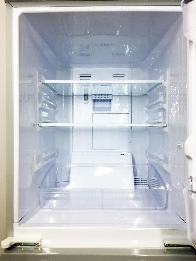 30日迄！送料無料★SHARP 137L 2ドア冷蔵庫【SJ-14Y-S】