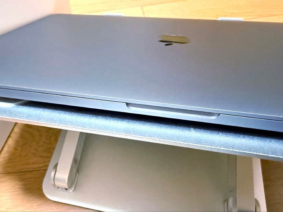 Apple MacBook Pro 16インチ 2019 512GB 16GB