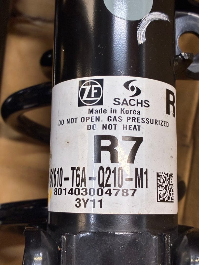 オデッセイRC4 純正 ノーマルサスペンション一式 新車外し RC1 RC5