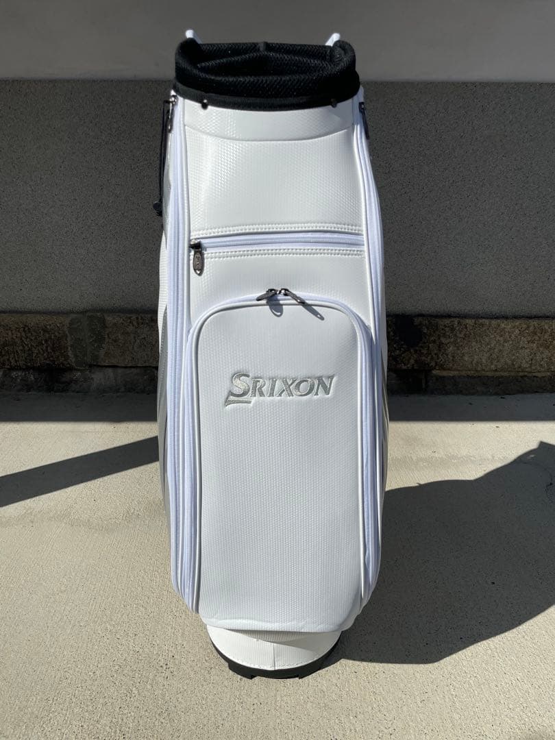 【連休期間割引中】【新品・未使用】 SRIXON ゴルフバッグ・キャディバッグ