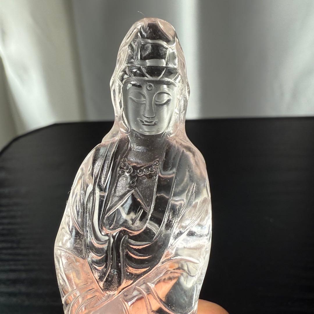 【野ばら】天然石水晶の観音様　置物　彫物NO.110608