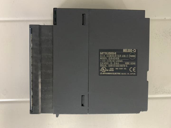 三菱電機　変換ユニット　Q64DAN