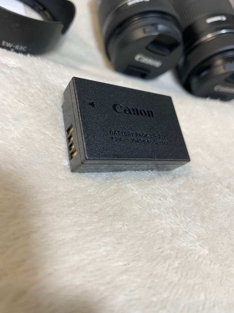 【める】Canon EOS Kiss X9ダブルレンズセット