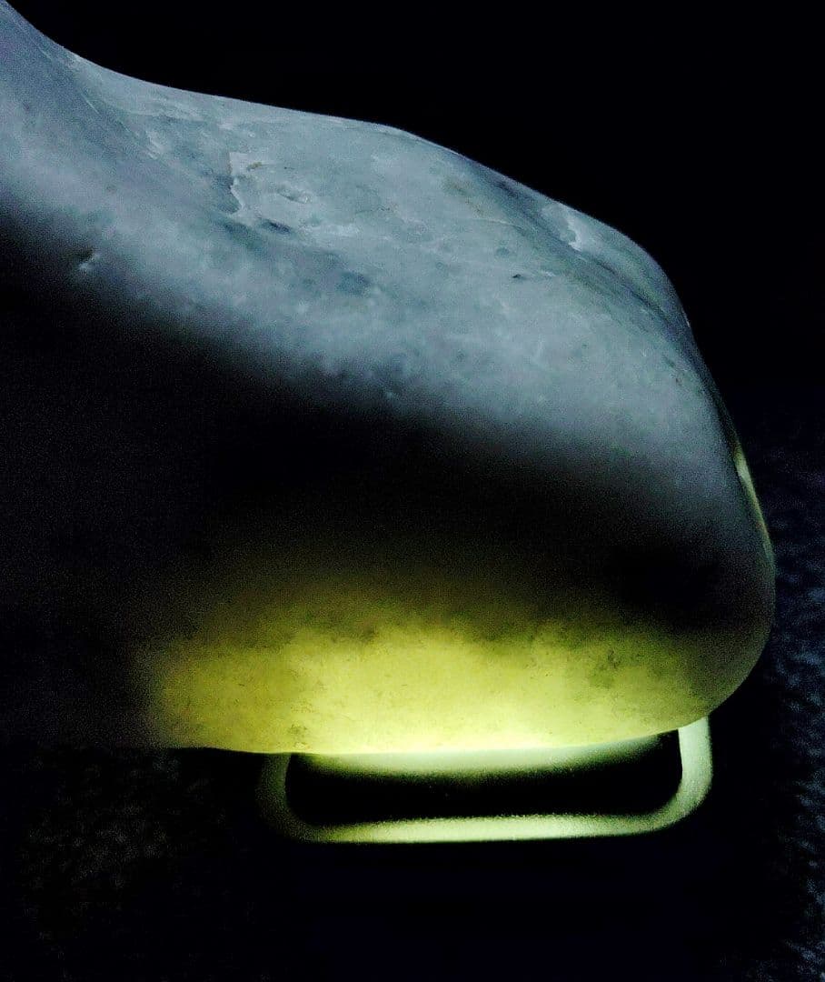 ★翡翠原石★糸魚川硬玉【小滝・転石・バレル621ｇ】