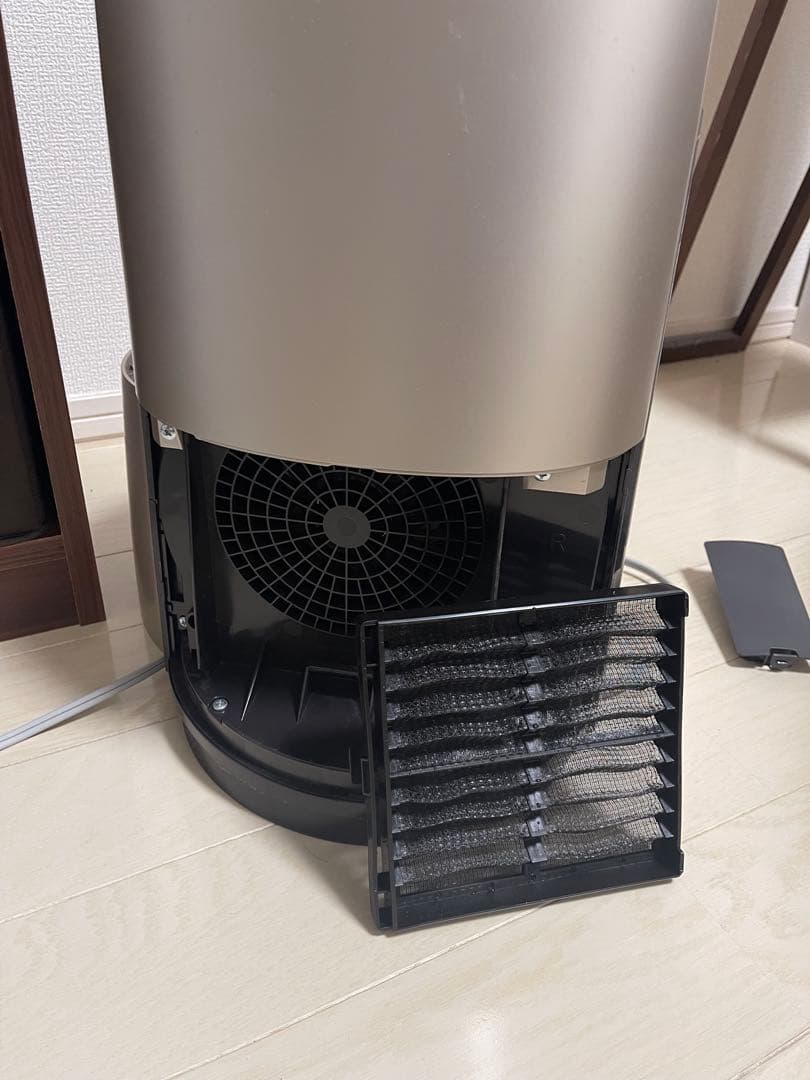 シャープ　プラズマクラスタースリムイオンファン　PF-JTH1-N