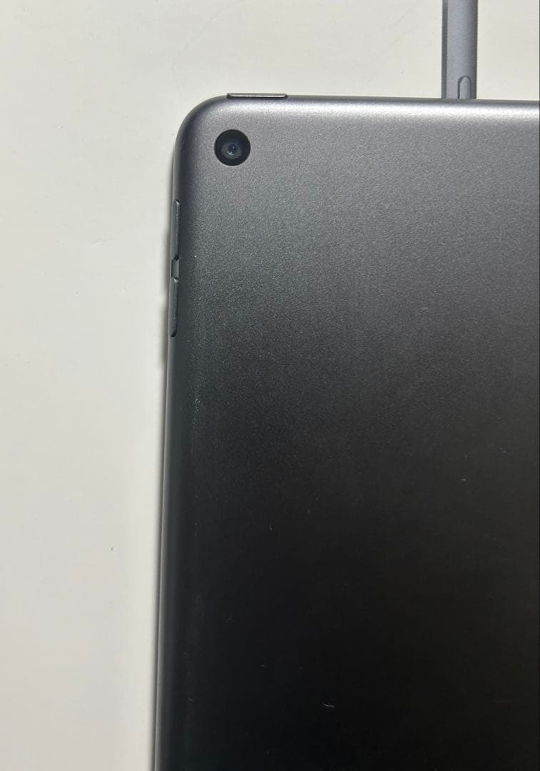 美品　iPad Air (第3世代) 64GB スペースグレイWi-Fiモデル