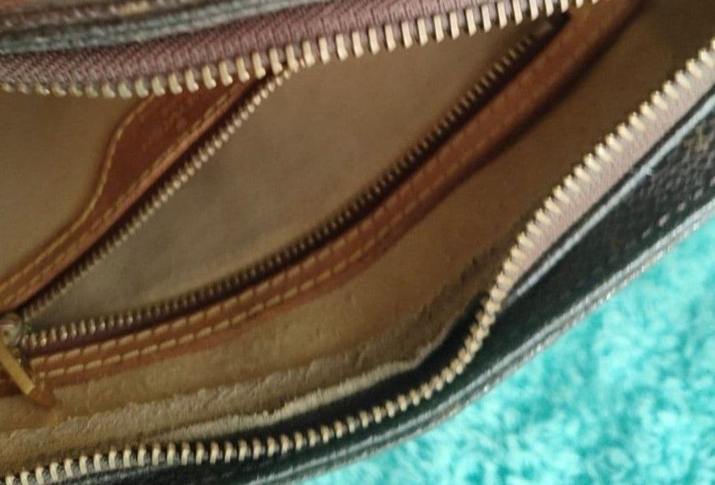 LOUIS VUITTON ルイ・ヴィトンM51146モノグラム ルーピングMM