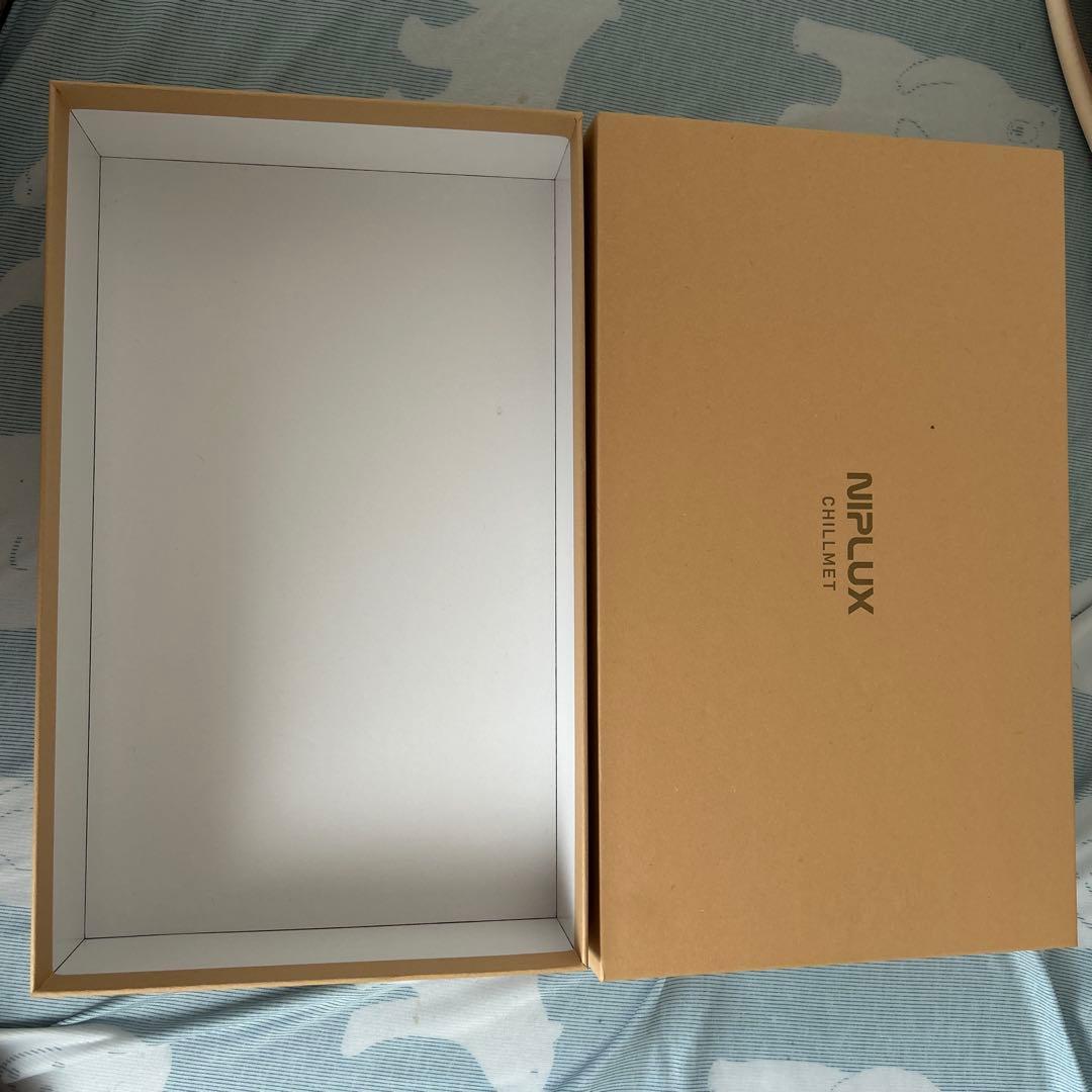 【中古】NIPLUX アイマッサージャー アイボリー　チルメット