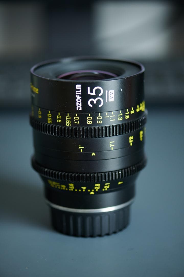 DZOFILM vespid 35mm t2.1 efマウント シネマレンズ