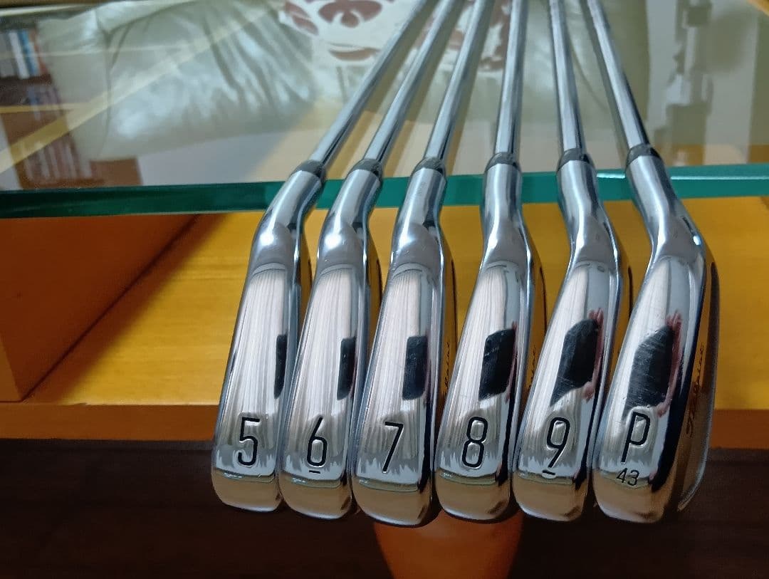 Titleist t200　2023