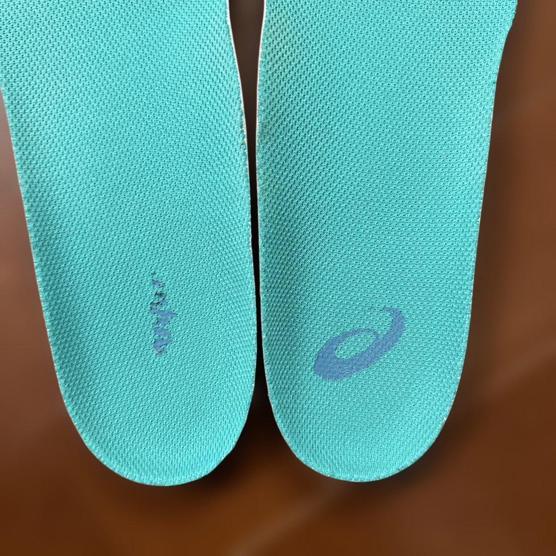 ASICS アンプレアルスボーラーホリックコラボ