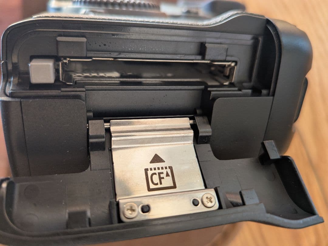 エ*マ様 【ジャンク品】Canon EOS 5D デジタル一眼レフカメラ