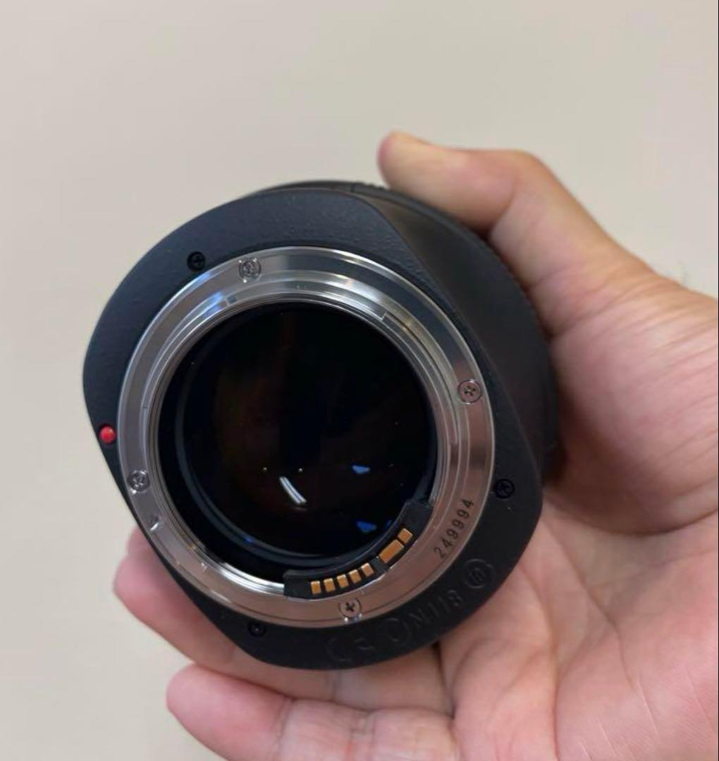 デジタルカメラ EOS 5D IV +85mm f1.2 +Godox V1C+Remote