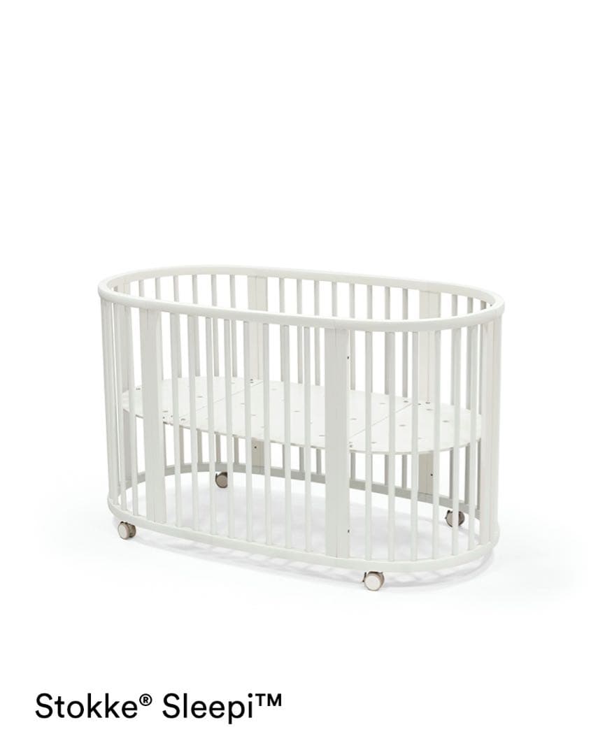 STOKKE SLEEPI ホワイトオーバル ベビーベッド