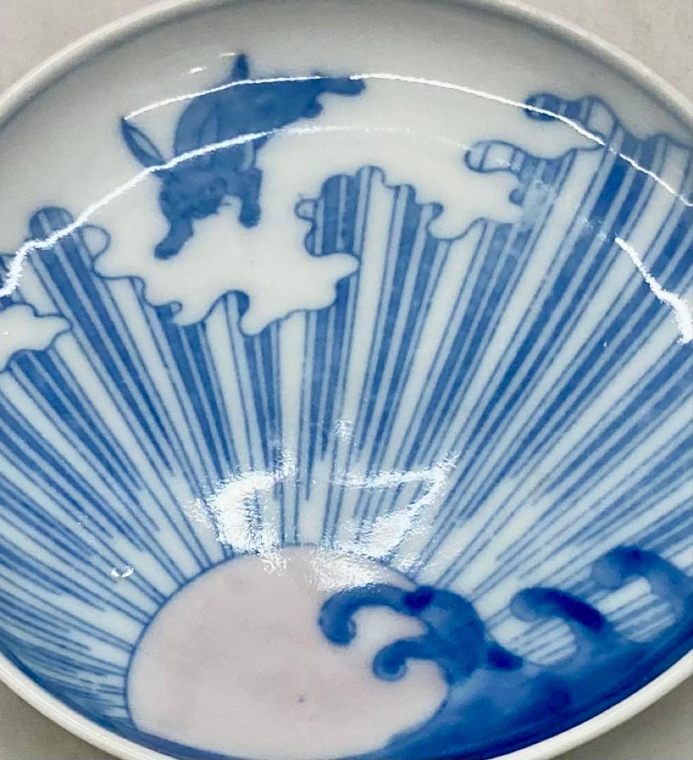 B558b 印判 兎に日の出 小皿 1枚　兎図　図変り　骨董　明治時代