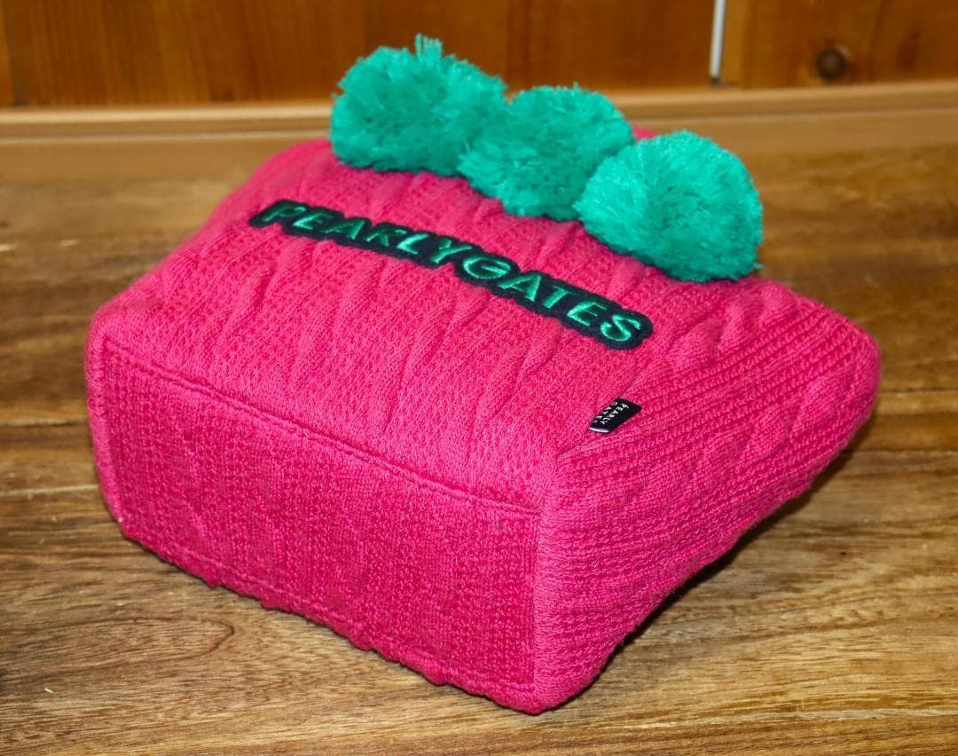 新品 PEARLY GATES ケーブルニット梵天付き カートバッグ Ⓗ