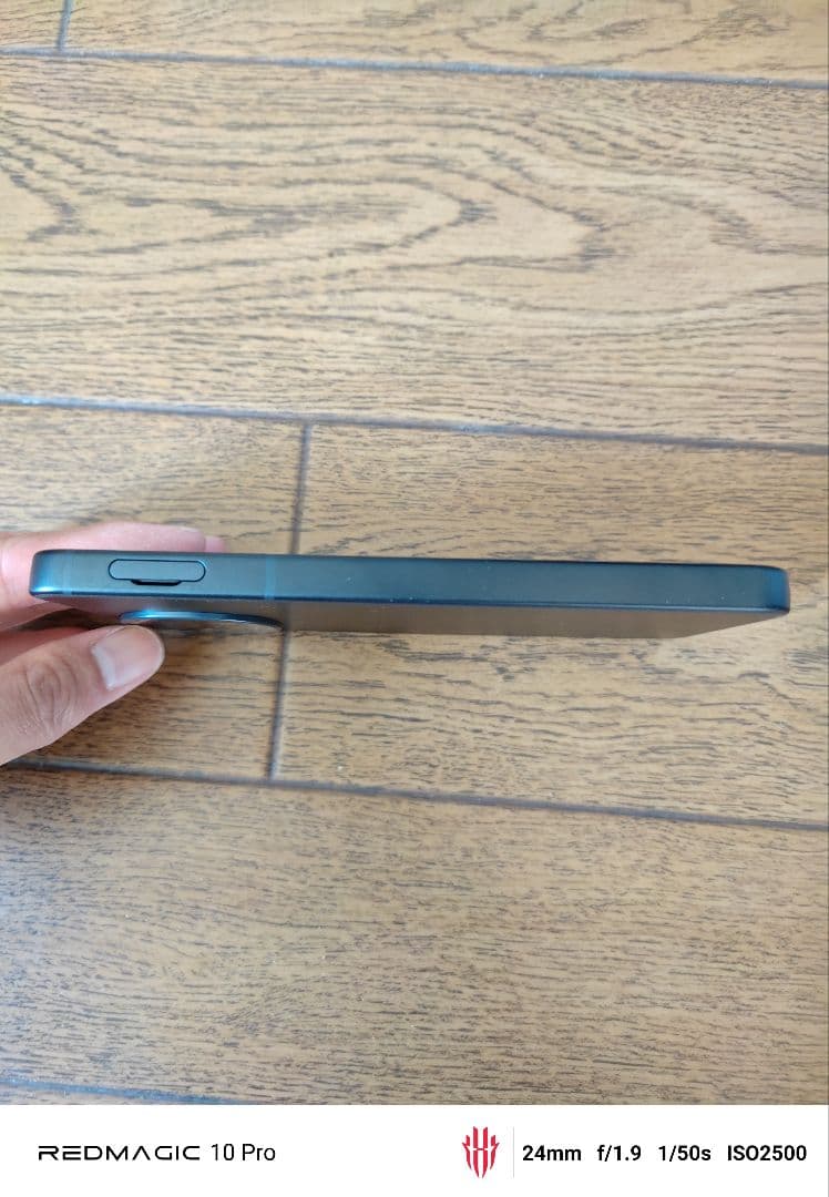 《状態良》 AQUOS sense 10 カバー2つ ガラスフィルム付き