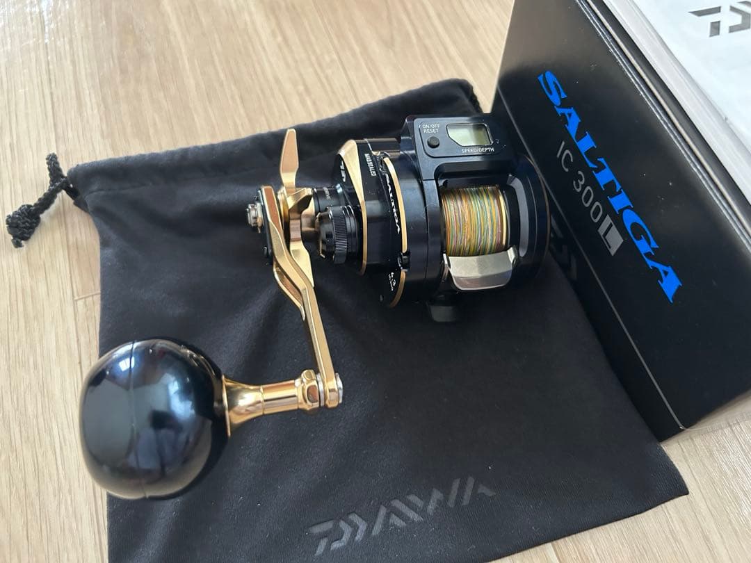 【美品】ダイワ 21ソルティガIC 300L