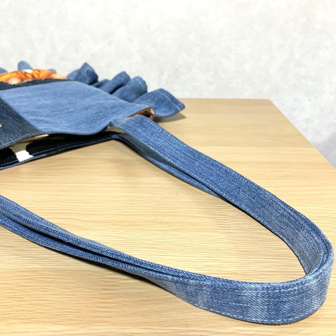 ゆ*ら様 コヤンイサムチョン　ハンドメイド　デニムリメイク　肩がけフリルバッグ