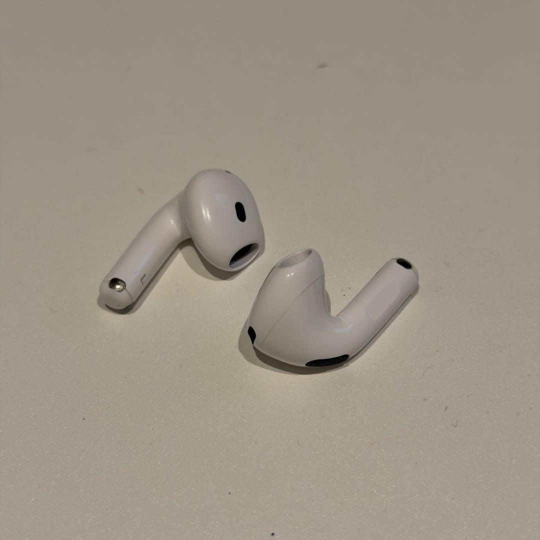 AirPods4 ノイズキャンセルver