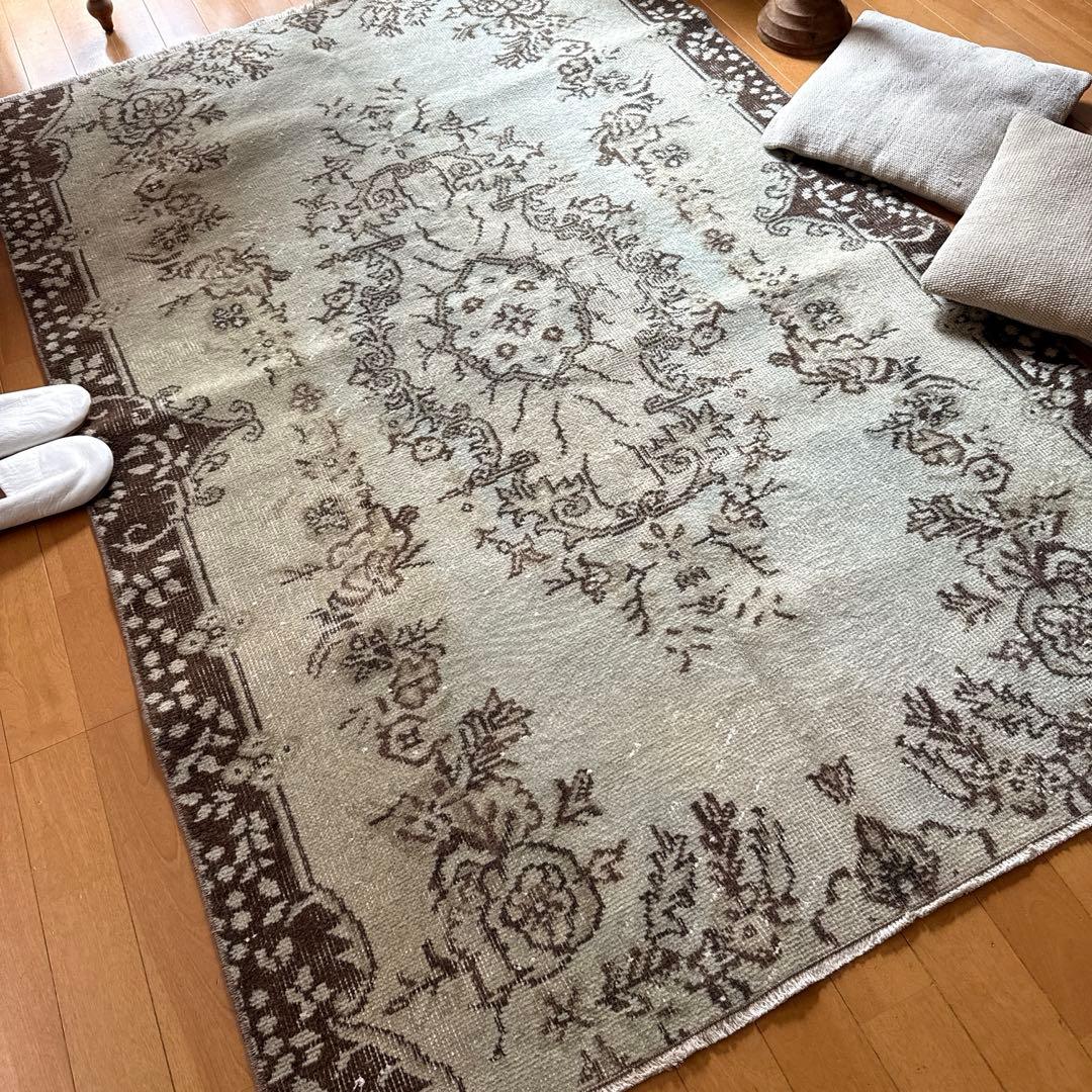 専用　113×169.5淡いグリーン　メダリオン　トルコヴィンテージラグ