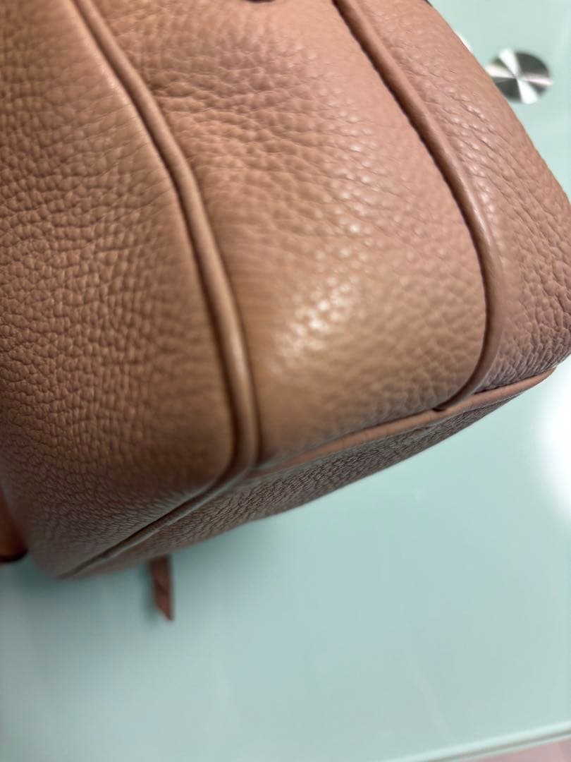 プラダ PRADA 斜めがけショルダーバッグ レザー　ベージュ　ゴールド