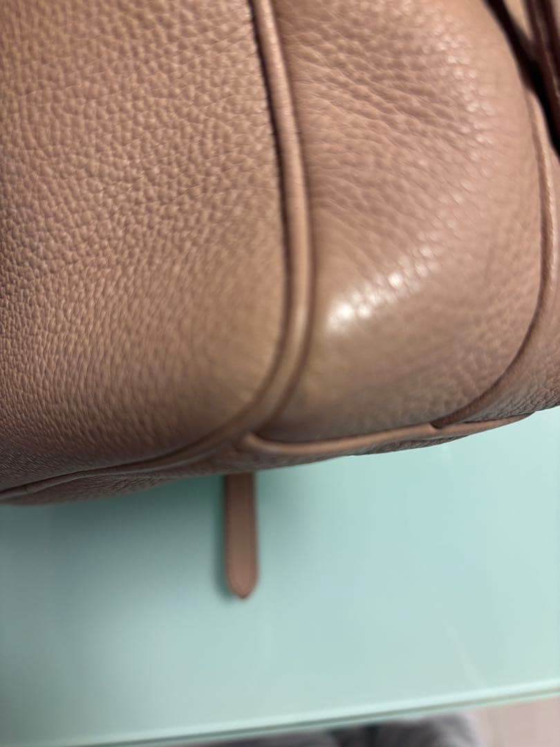 プラダ PRADA 斜めがけショルダーバッグ レザー　ベージュ　ゴールド