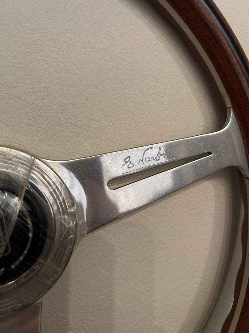 E. Nardi ステアリングホイール BC 1473