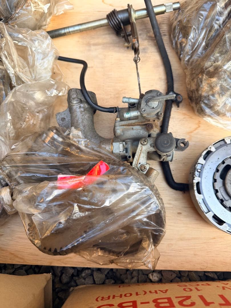 リトルカブ エンジン 分解 クランクケース ヘッド ジャンク