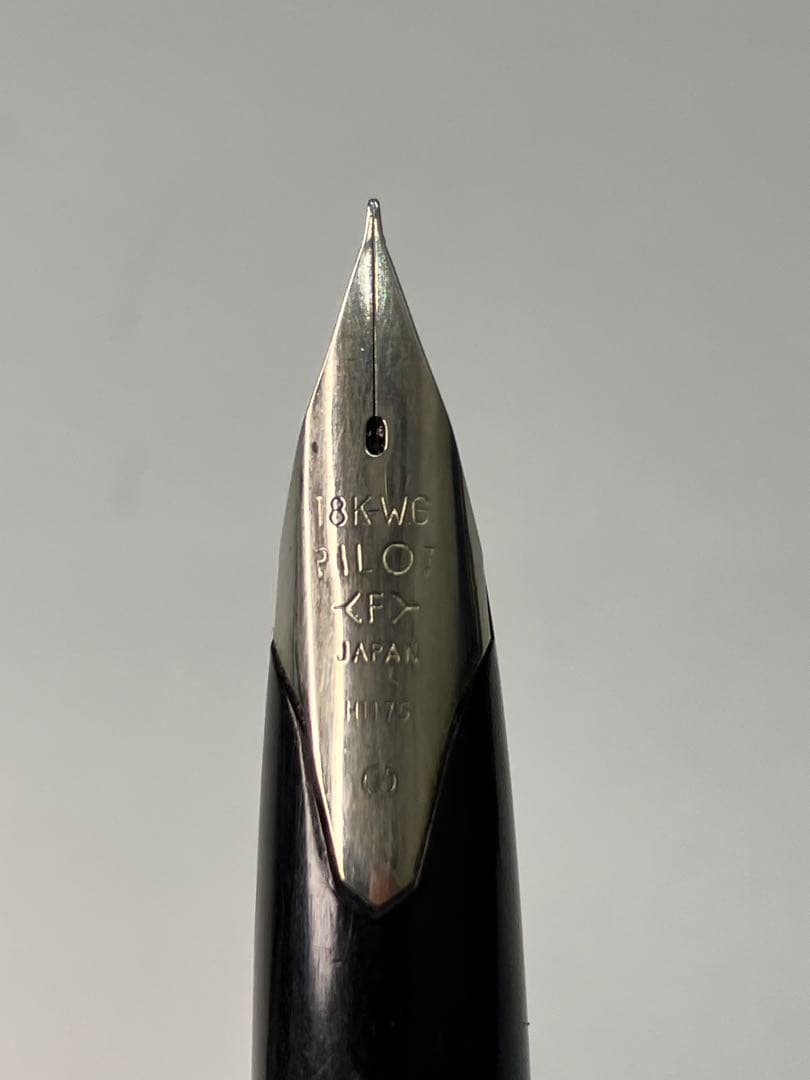 PILOT パイロット K18WGペン先 全蝕刻 万年筆【A870】