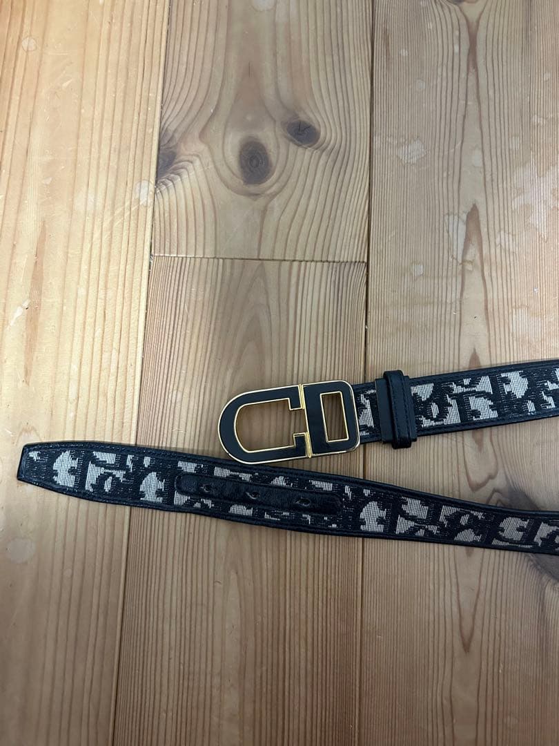 Christian Dior パターン入りレザーベルト