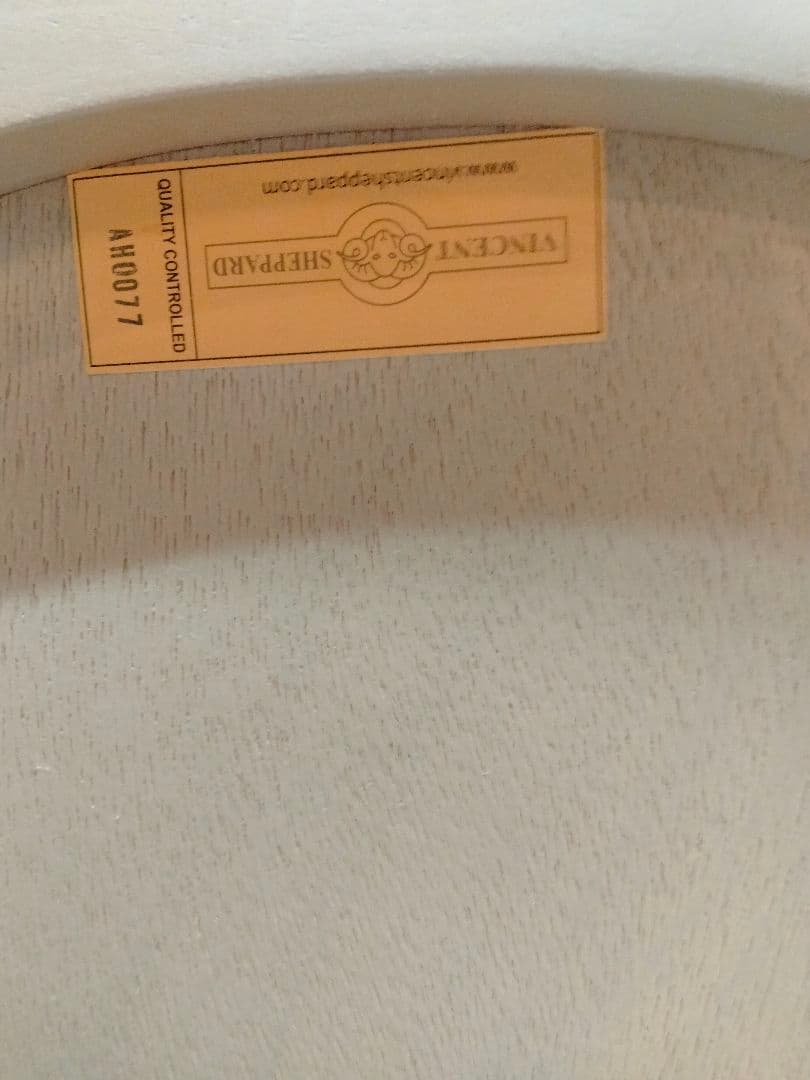 ヴィンセントシェパード◆丸テーブル◆収納◆木製天板◆日焼け有